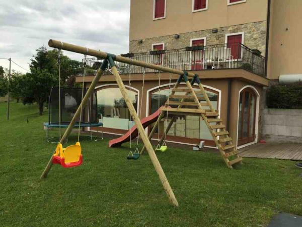 Altalena in legno | Romax Casette Vicenza